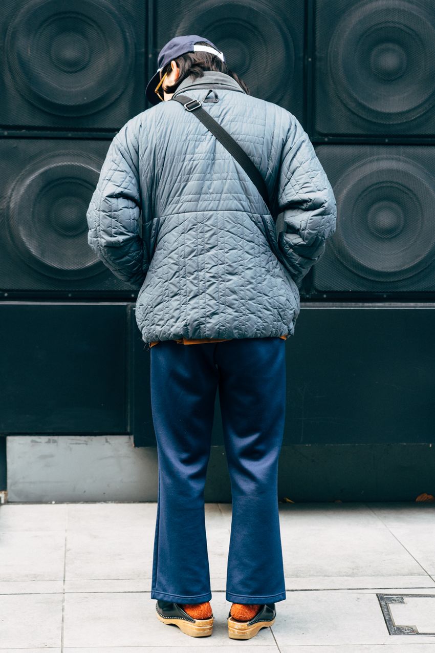 ついつい“足元に目がいく”洒落者5名。ソックスや色合わせが巧みなコーディネイトをパパラッチ - 3枚目の画像