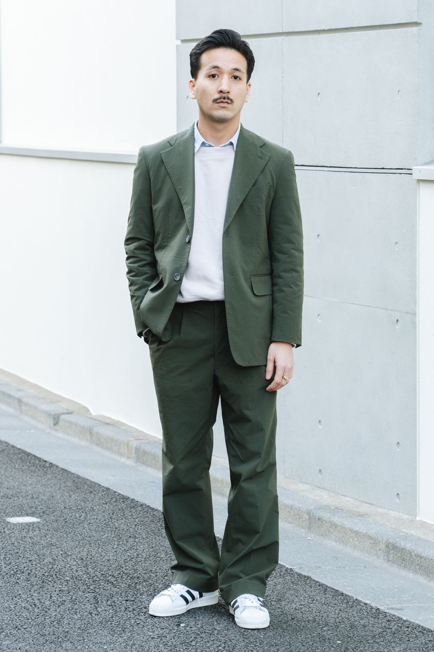 クラシックな「きちんとジャケット」が密かに流行中!?  街のリアルコーデをパパラッチ - 10枚目の画像