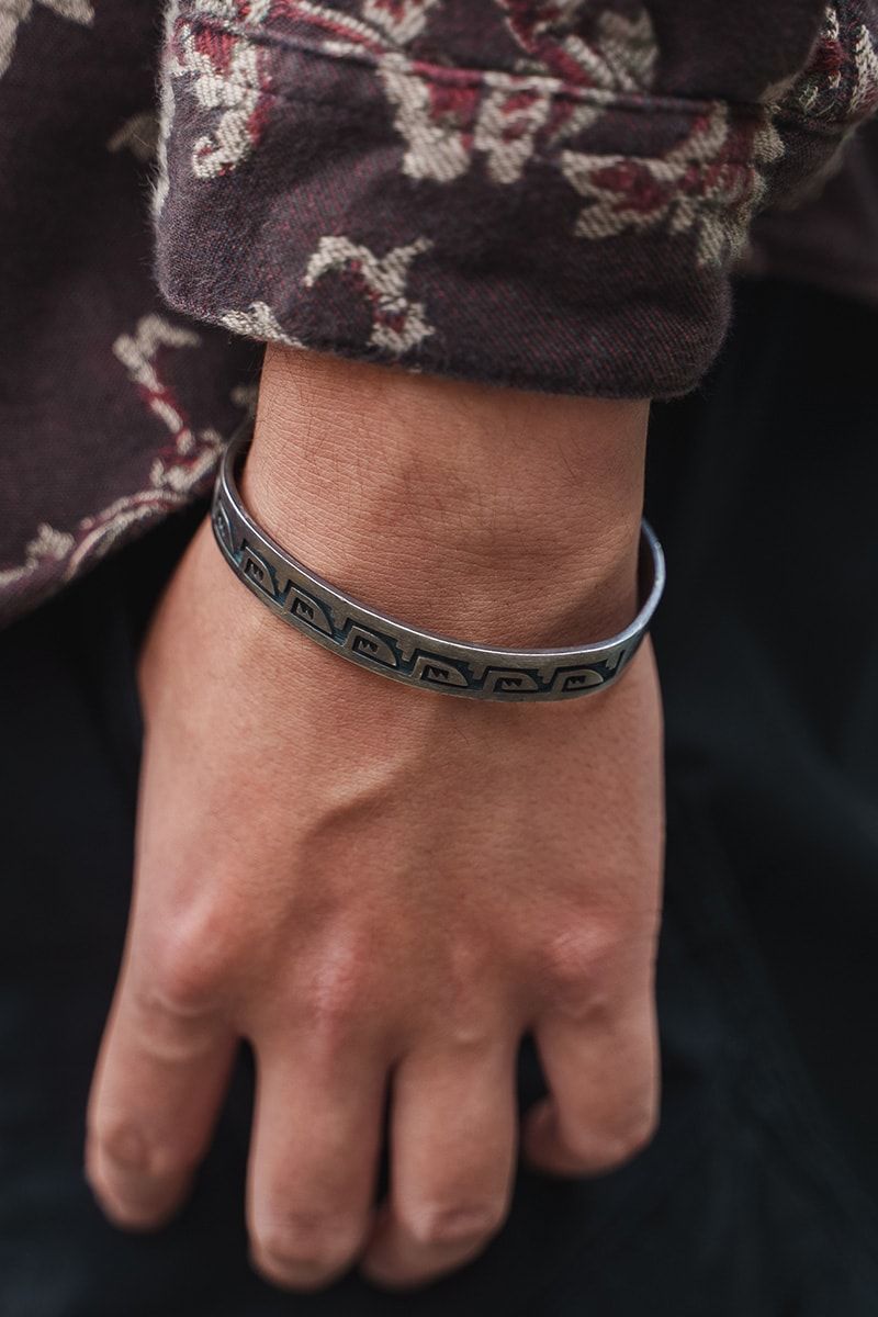 ハレのシャツコーディネート | 260126-1716-52 飯塚裕一 4枚目の写真