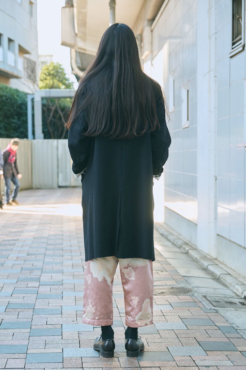 エレナドーソンのコートコーディネート | 260127-0040-40 森 4枚目の写真