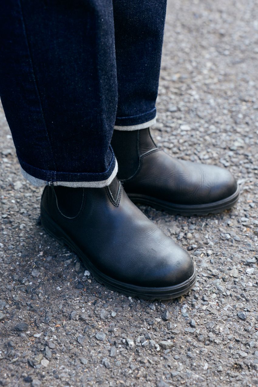 アウターは”黒派”の大人たちを一挙公開！ユニクロのシェル、GU×ガーメンツのジャケットetc. - 9枚目の画像