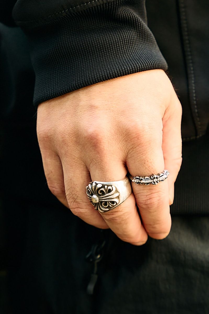 ストーンアイランドのスウェットコーディネート | 260128-1709-08 とっち 3枚目の写真