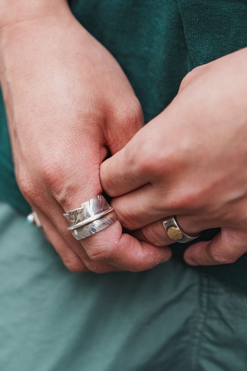 カーハートのカットソーコーディネート | 260128-1732-44 劉 イン 4枚目の写真