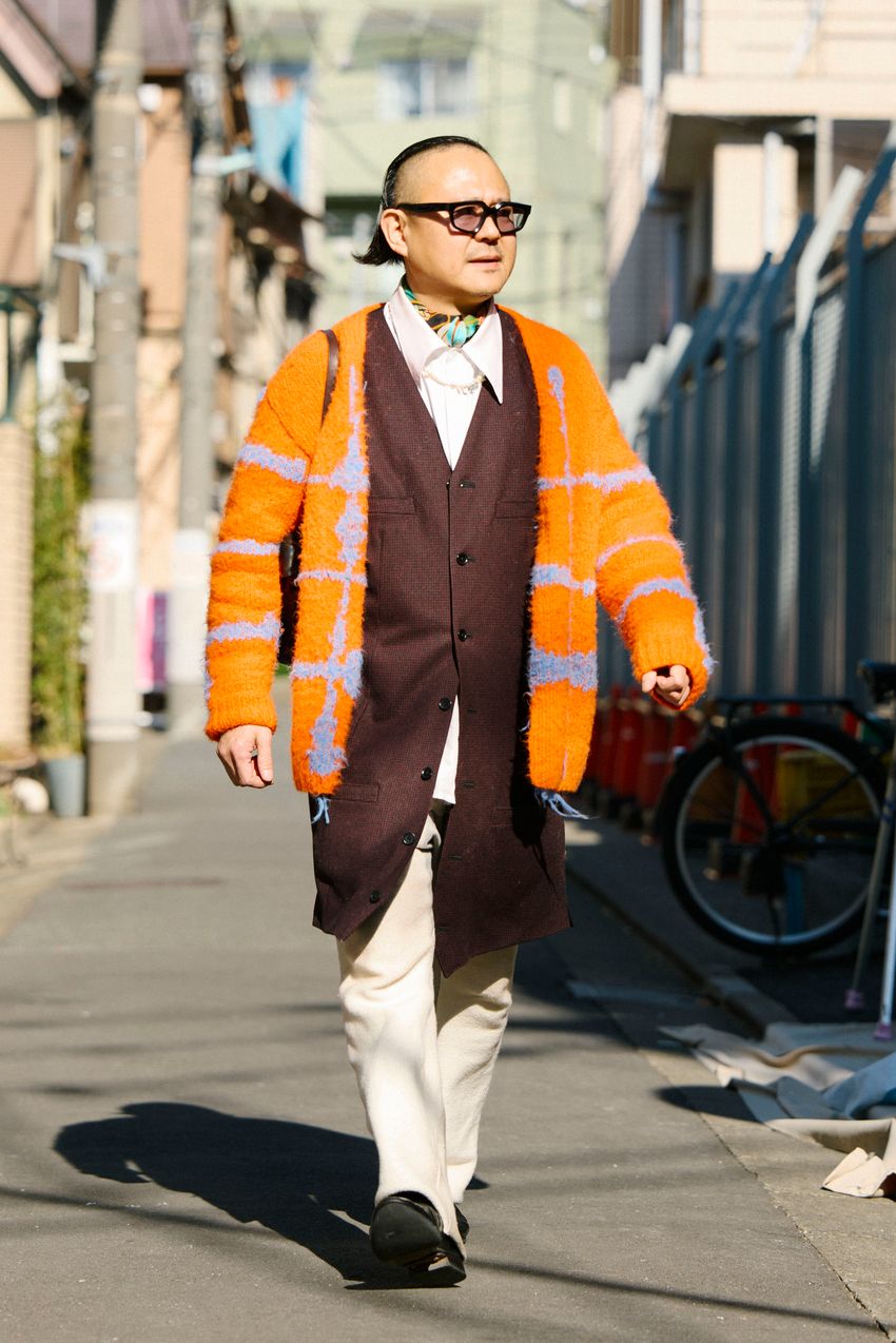 寒暖差が激しい今こそ「カーディガン」に頼れ！上手く取り入れた街のリアルコーデ5選 - 11枚目の画像