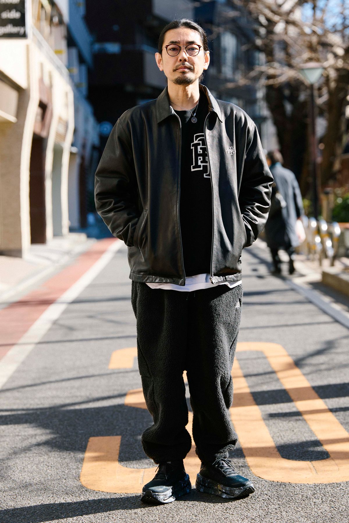 ジャケット ネイバーフッド  カットソー ネイバーフッド  パンツ エーシージー  シューズ ナイキ  ネックレス チャレンジャー  リング クロムハーツ