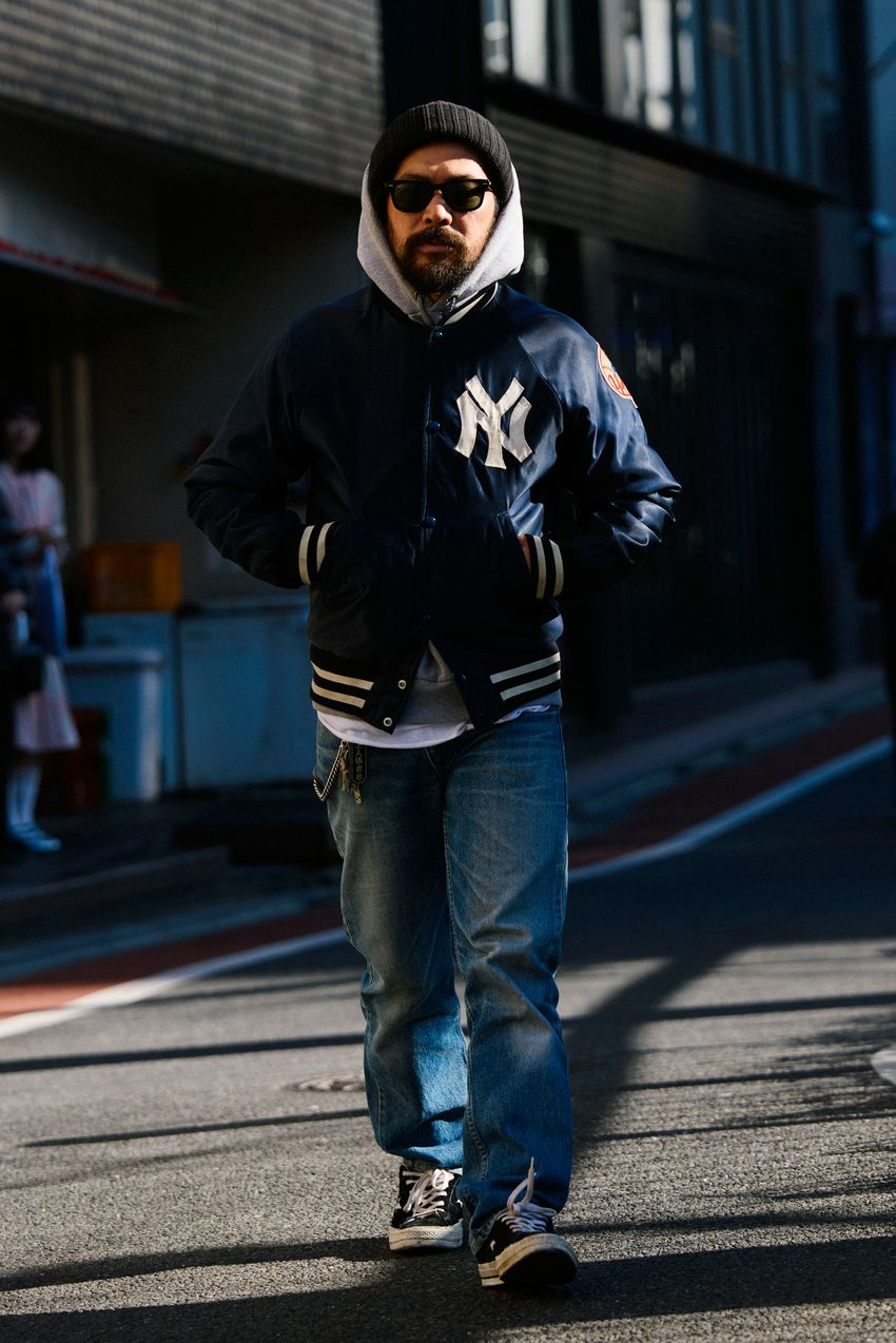 “太パン”の足元にはコンバースのスニーカーが◎！バランス良し、カッコ良しな5名をパパラッチ - 6枚目の画像