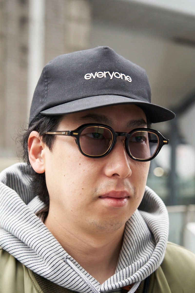 ミハラヤスヒロのコートコーディネート | 260215-0652-06 佐藤慎一郎 4枚目の写真