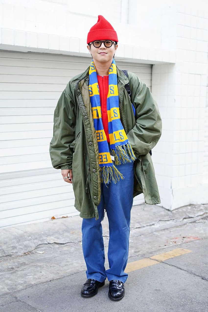 きれいめからミリタリーまで、“ロングコート”の着こなし方法は街の大人から学べ！ - 11枚目の画像