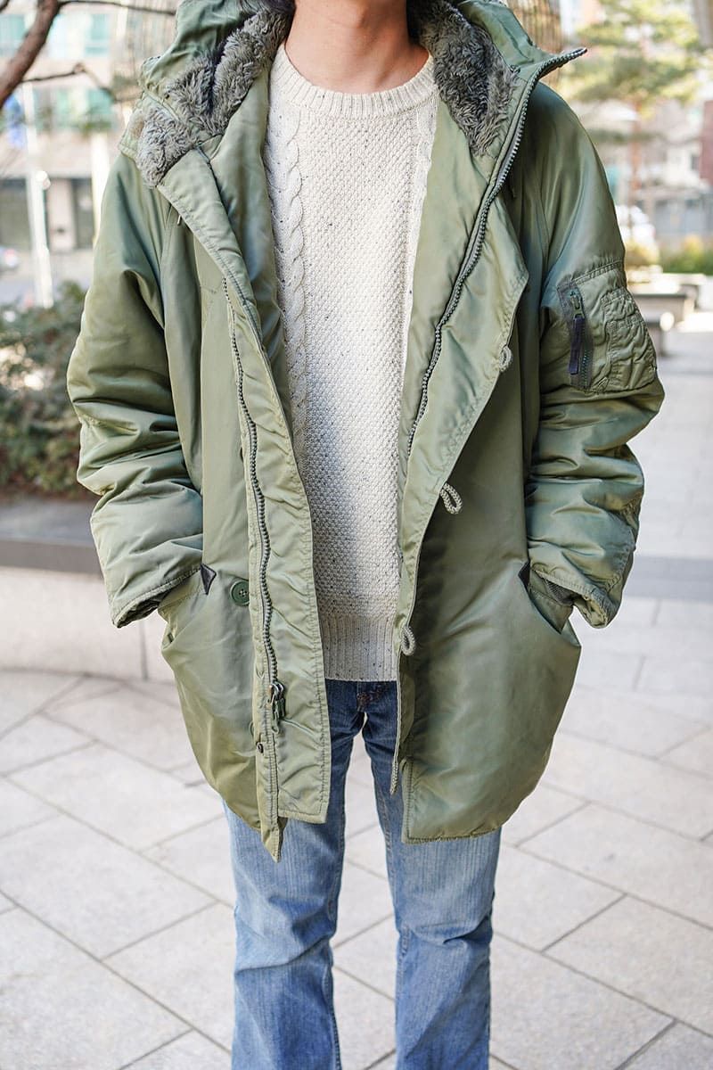 アルファインダストリーズのアウターコーディネート | 260218-1821-54 パク・ヒノ 5枚目の写真