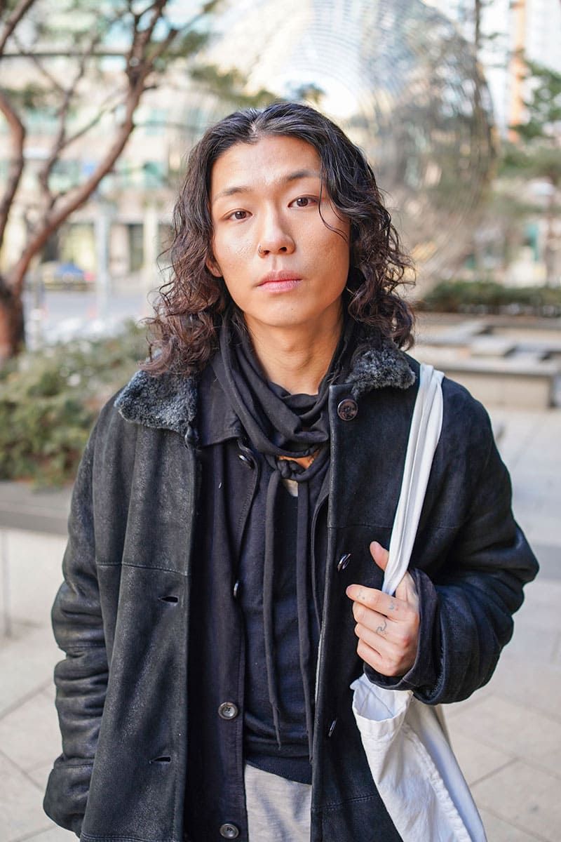 ヴィンテージ のコートコーディネート | 260218-1917-56 リュ・ジホ 3枚目の写真