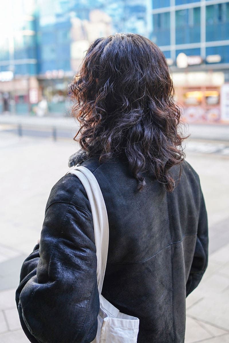 ヴィンテージ のコートコーディネート | 260218-1917-56 リュ・ジホ 5枚目の写真