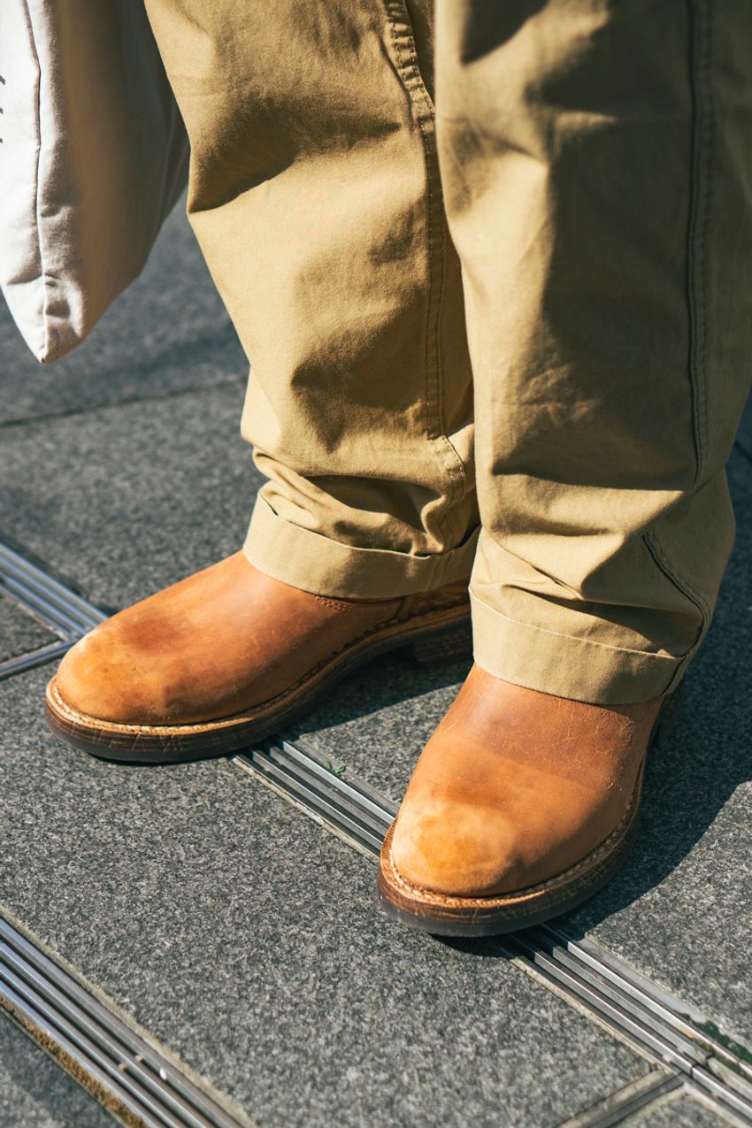 きれいめからミリタリーまで、“ロングコート”の着こなし方法は街の大人から学べ！ - 7枚目の画像