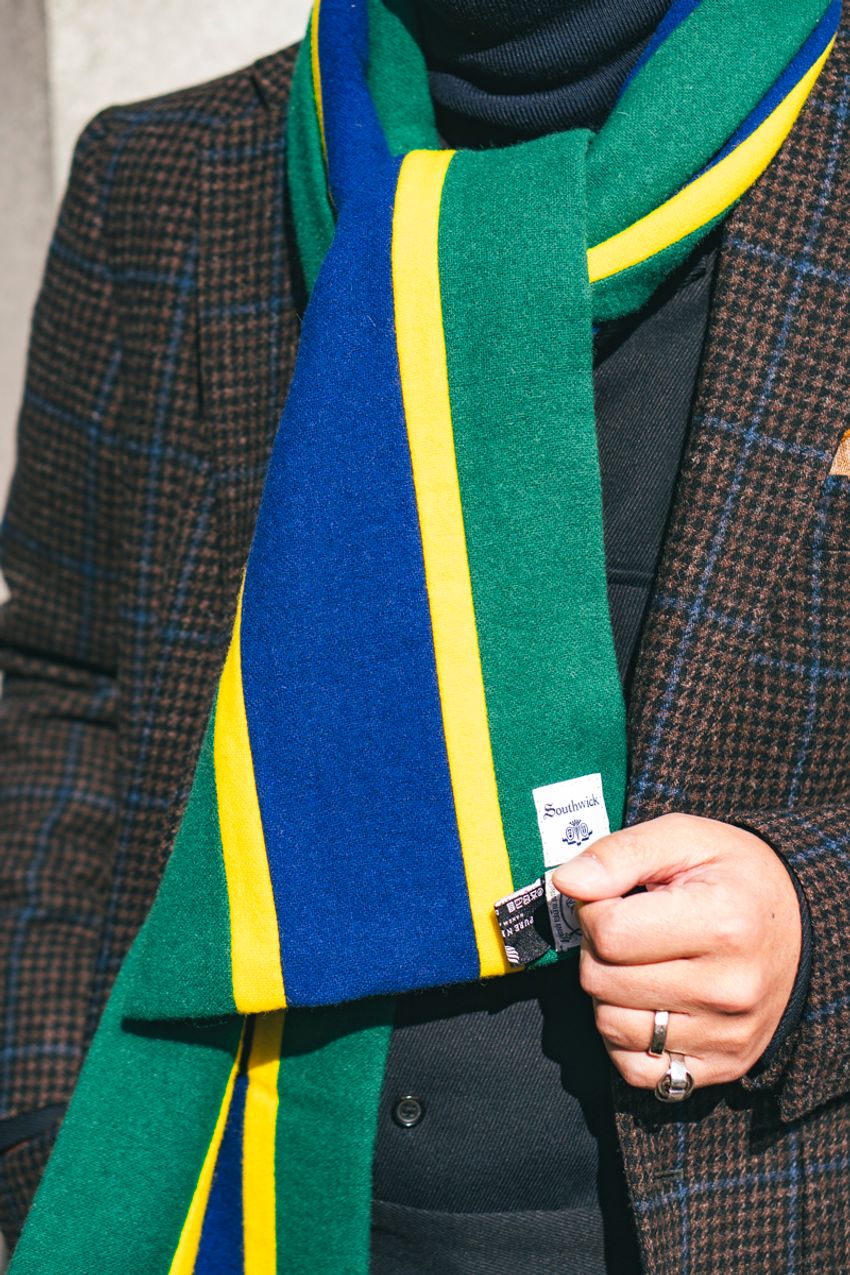 テーラードジャケットの最新コーディネイト、男女でどんな違いがある？ スナップで比較してみた - 5枚目の画像