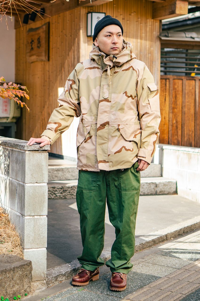 「シャカシャカ系ナイロンジャケット」が街で大人気！ 大人が選んだ春アウター5選 - 2枚目の画像