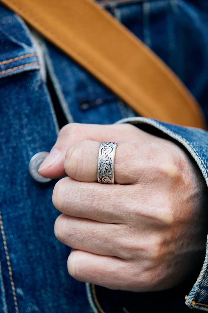 リーバイス、ベルベルジンetc.デニムラバーが今着てるブランドを街角スナップで確認！ - 10枚目の画像