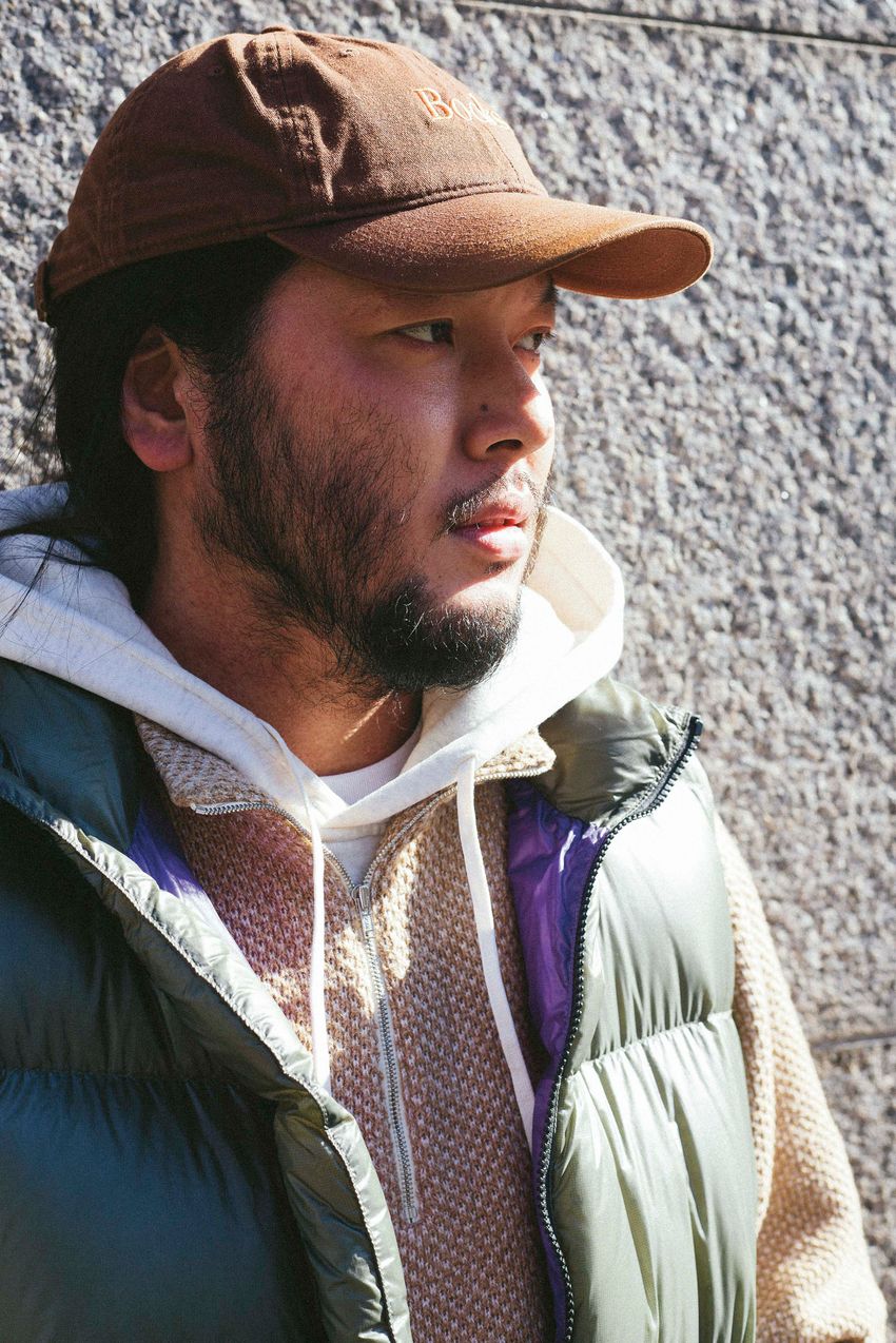 ニューエラ、ディオールetc.大人たちのキャップコーデ5選！冬コーデの合わせ方好例 - 3枚目の画像