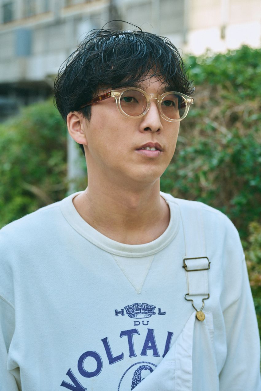 無地orロゴ？20代〜40代の“グレースウェット”攻略法を5名のコーデ好例で検証！ - 11枚目の画像