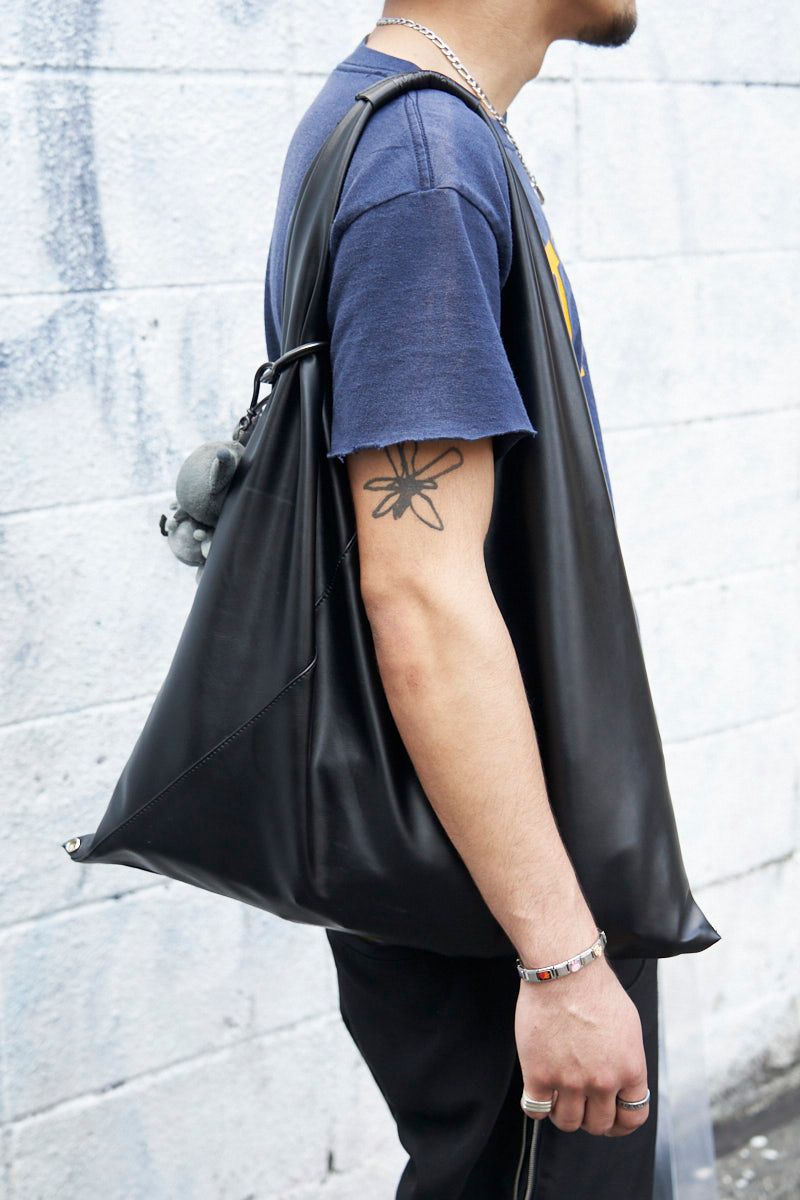 不明のTシャツコーディネート | 260307-0616-29 ケイジ 7枚目の写真