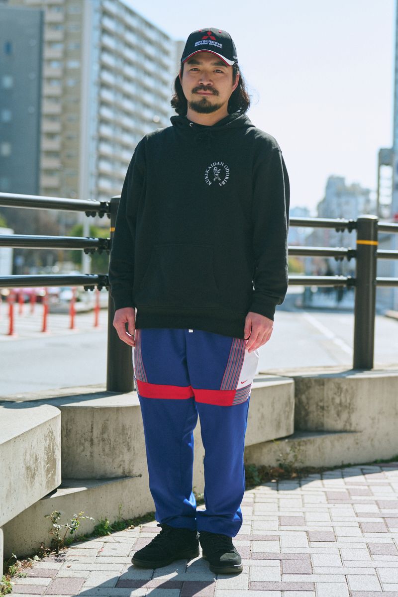 不明のパーカコーディネート | 260307-0630-28 山下 3枚目の写真