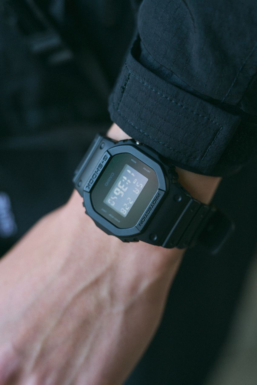 春の一軍服“スウェット”コーデ好例をスナップで！ユニクロ、ロスアパetc.洒落者たちの愛用品 - 7枚目の画像