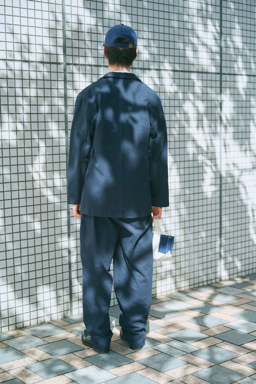 話題の「フルーツオブザルーム」のスーツも！“ジャケパンスタイル”のコーデ好例 - 2枚目の画像