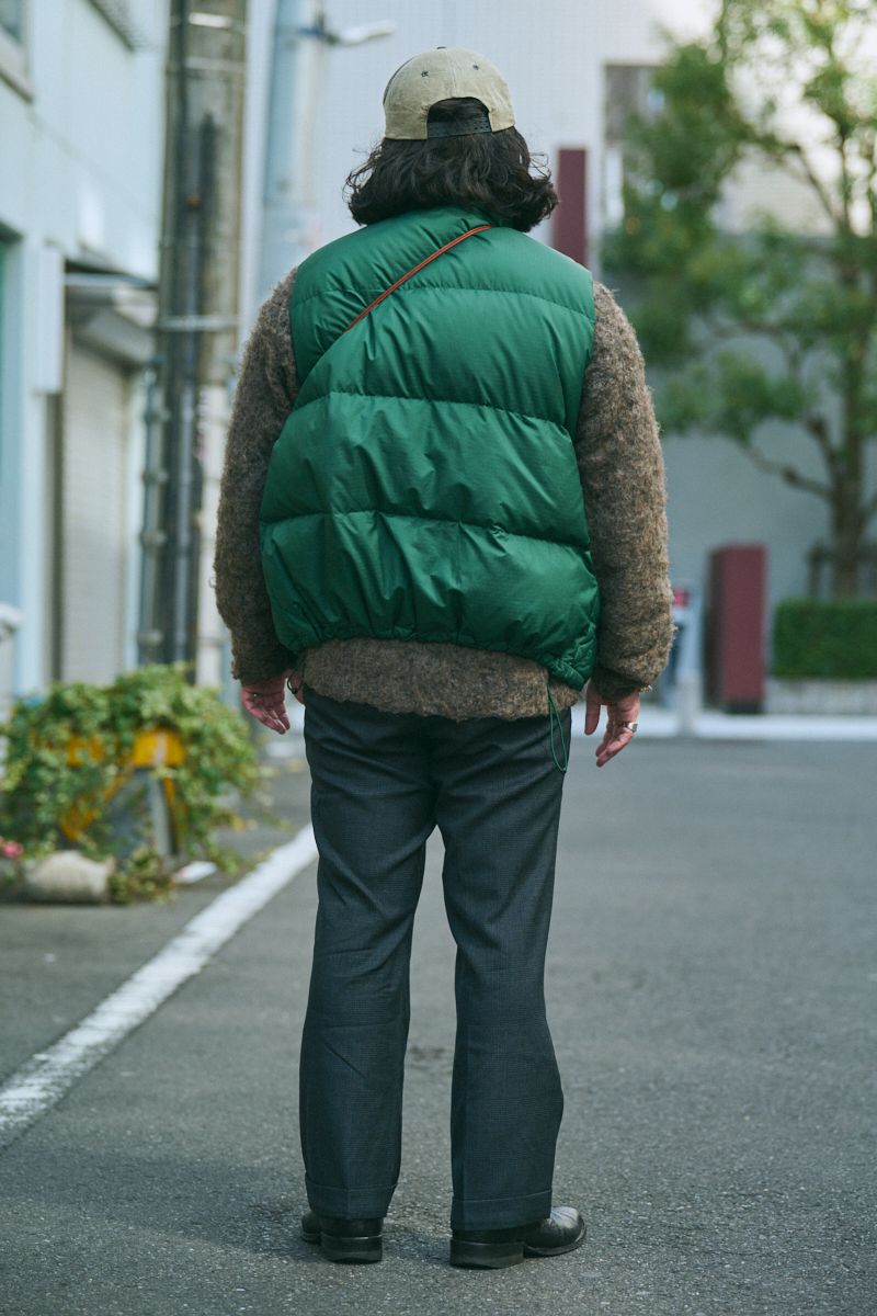 ザノースフェイスのダウンベストコーディネート | 260307-1009-57 富安雄人 5枚目の写真