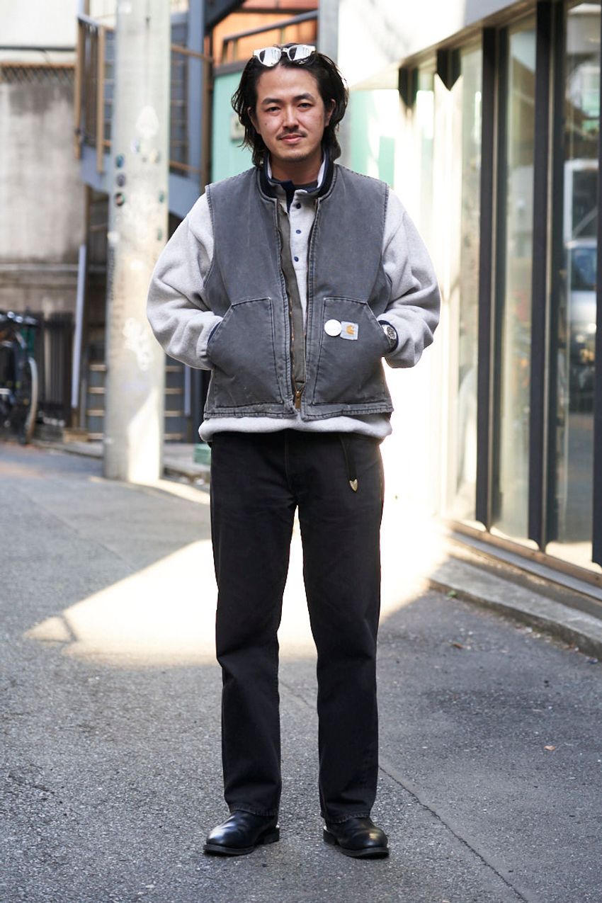 これから重宝する“ベスト”コーディネイト。カーハート、古着etc. 街角のリアルにフォーカス - 8枚目の画像