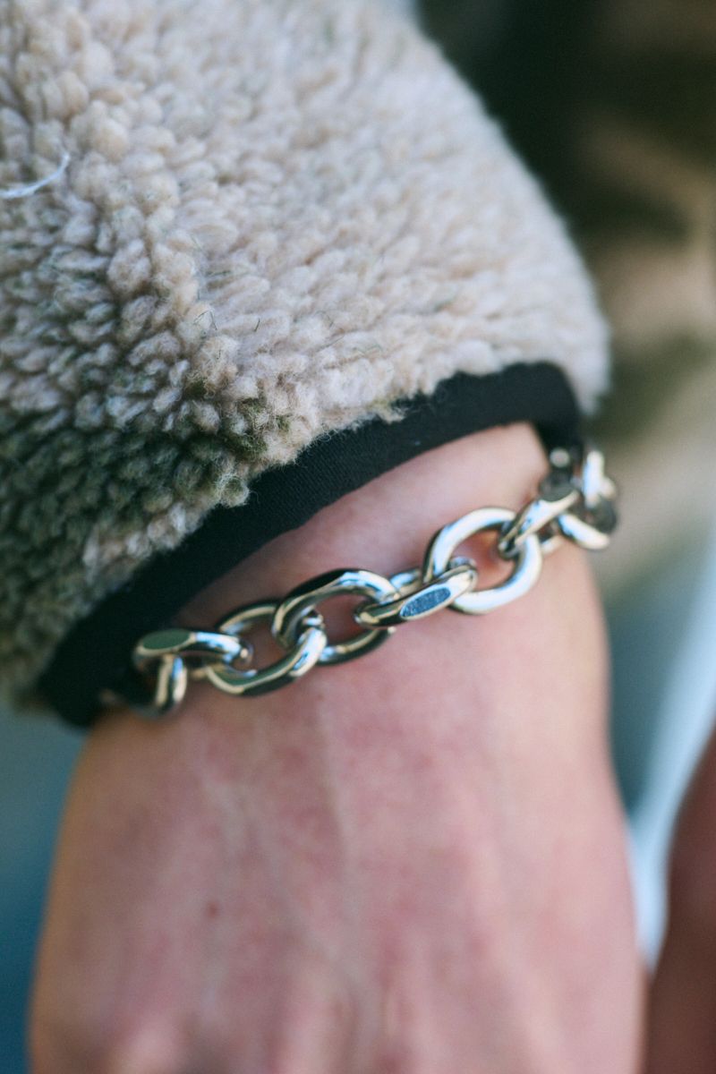 エフオージーエッセンシャルズのジャケットコーディネート | 260313-0534-34 遠藤祐斗 8枚目の写真