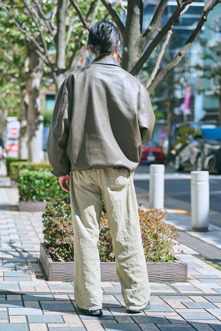 襟付き、無地、短丈。「シンプルブルゾン」ってこんなに使えるんだ！と示した洒落者たちをスナップ - 7枚目の画像