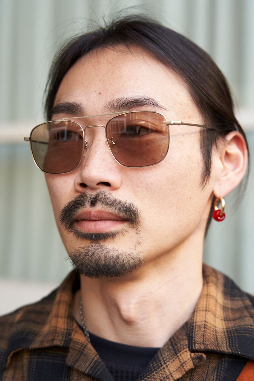 春にチェックすべきユニクロコーデ5選！スウェット、パンツ、メガネ…全方位で使えるその実力 - 7枚目の画像