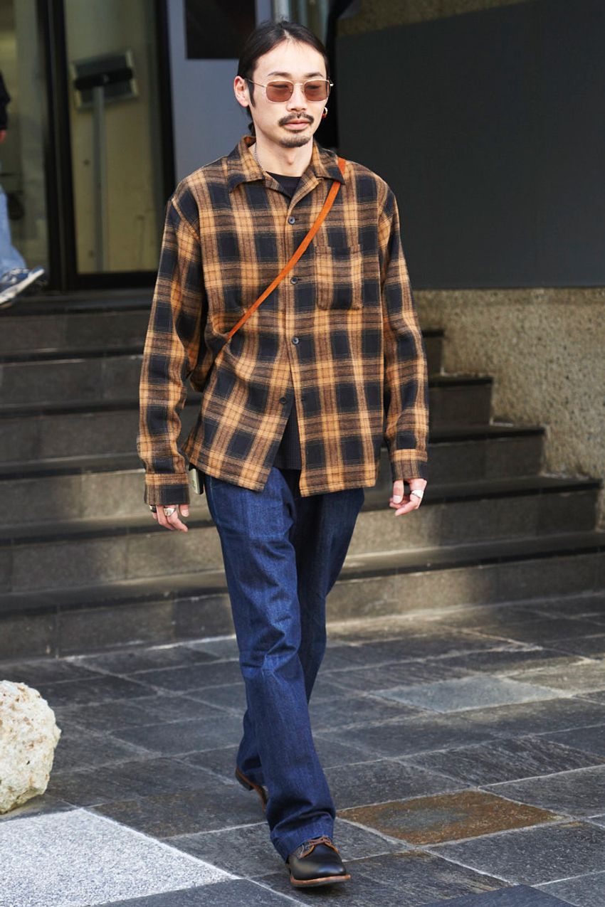 春の気温変化に使える“シャツ”が今の最適解！洒落者5人のコーデをスナップで - 8枚目の画像