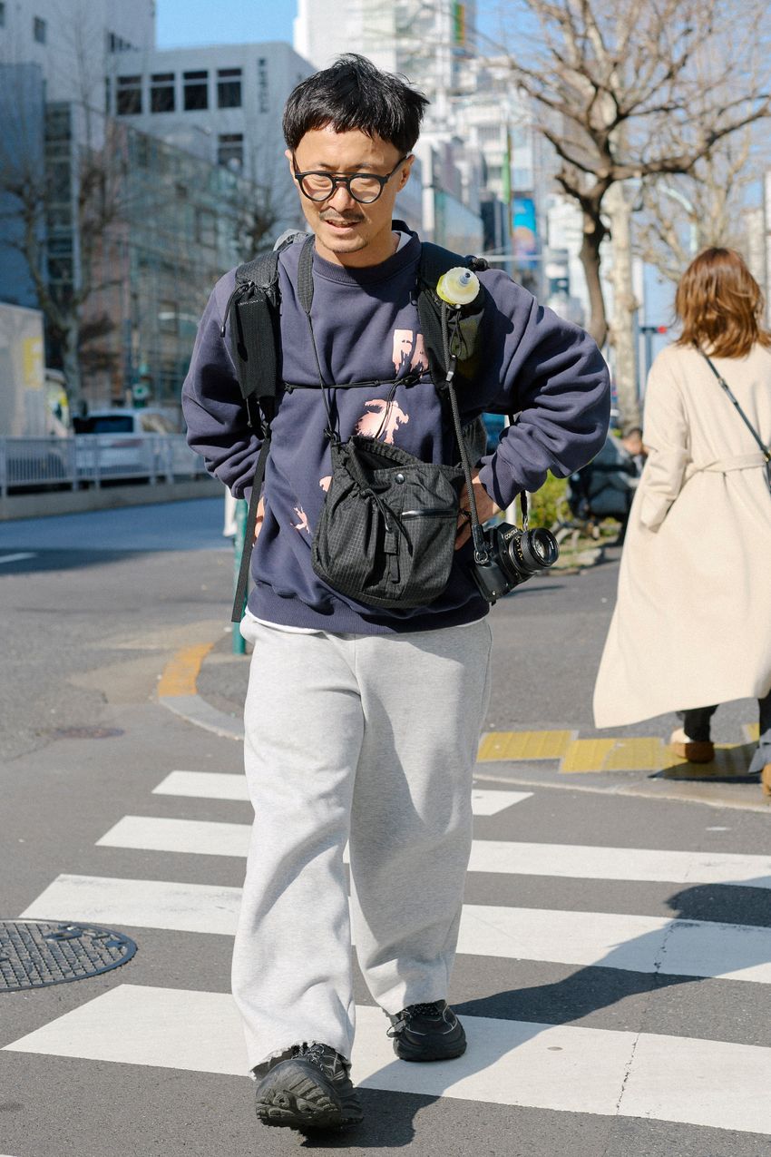 「楽なのにお洒落！」なスウェットパンツの使い方。春コーデで魅せた5名をスナップで - 2枚目の画像