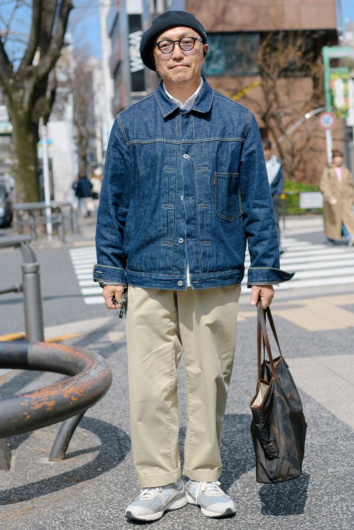 Gジャン リーバイス  シャツ 無印良品  パンツ フリークスストア  シューズ ニューバランス  帽子 カシラ  眼鏡 不明  腕時計 ロレックス