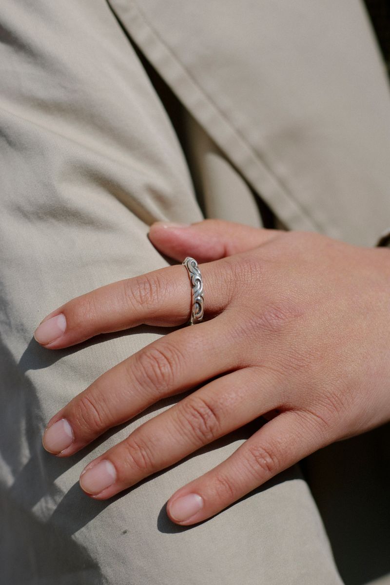 ブラームスのコートコーディネート | 260320-1804-27 鈴木元気 8枚目の写真