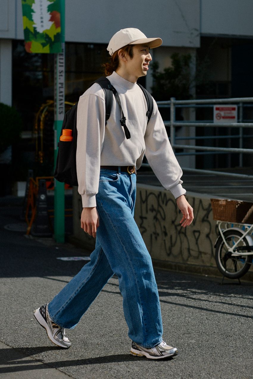 無地orロゴ？20代〜40代の“グレースウェット”攻略法を5名のコーデ好例で検証！ - 6枚目の画像