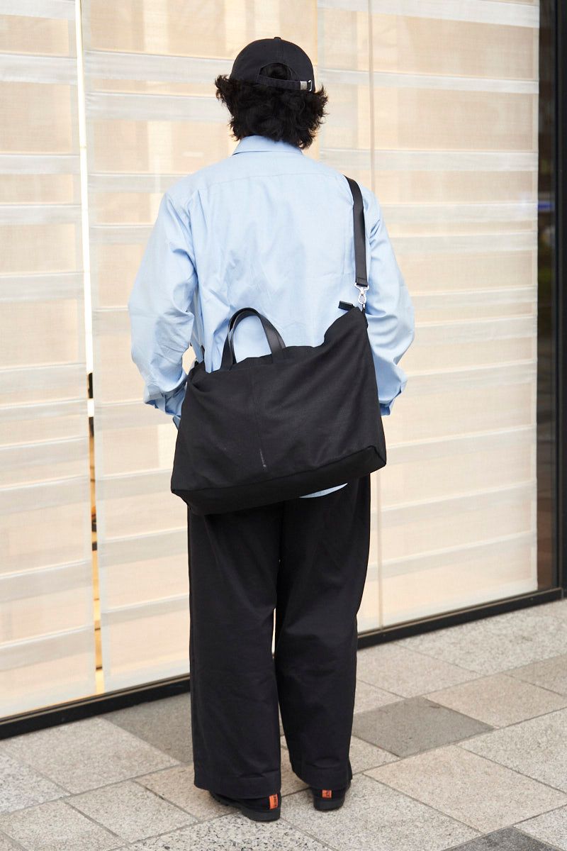 オーラリーのシャツコーディネート | 260321-0017-17 しゅうへい 6枚目の写真