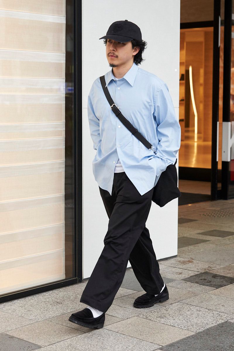 オーラリーのシャツコーディネート | 260321-0017-17 しゅうへい 2枚目の写真