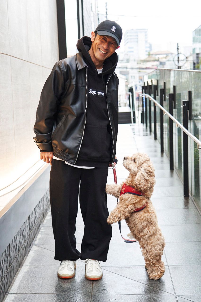 春にチェックすべきユニクロコーデ5選！スウェット、パンツ、メガネ…全方位で使えるその実力 - 3枚目の画像