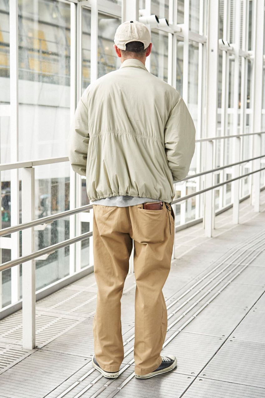 春の街角で見つけた、「ライトアウター」を使った最旬コーディネイト5選！ - 7枚目の画像