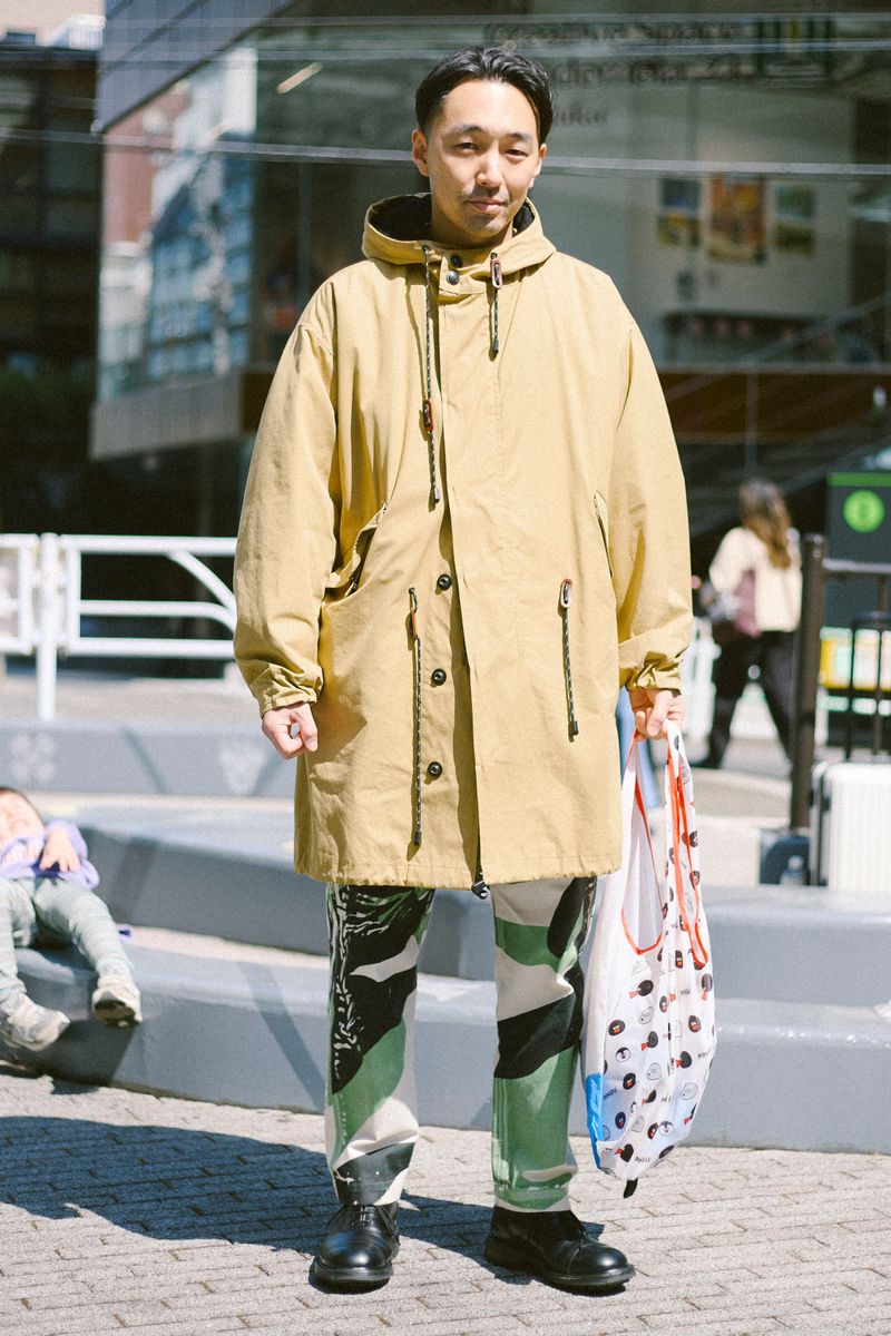 サイエンスロンドンのコートコーディネート | 260326-0924-28 平島 裕 3枚目の写真