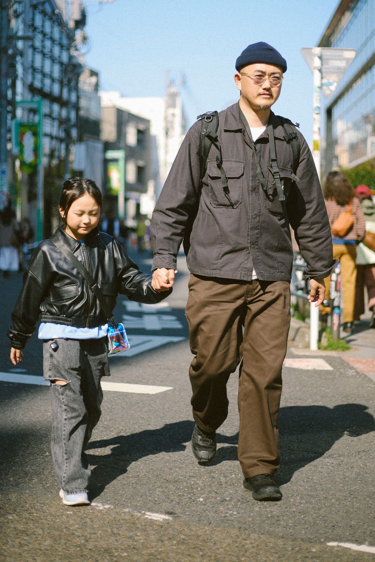 ジャケット ワックス  パンツ ディッキーズ  シューズ サロモン  帽子 ノーブランド  眼鏡 不明  バッグ コロンビア  腕時計 アマズフィット