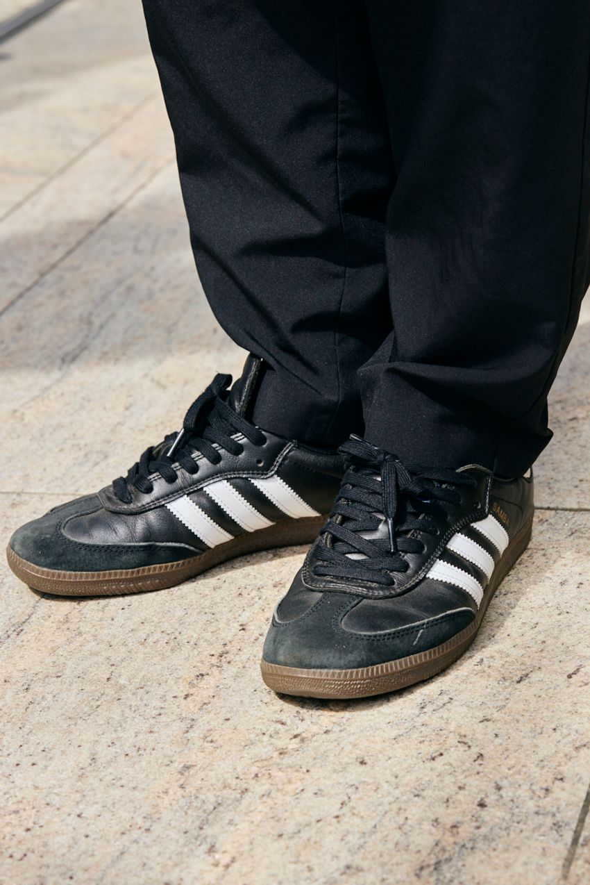 「春コート」には“太めのパンツ”を合わせるべし！絶妙バランスの5名をスナップで - 6枚目の画像