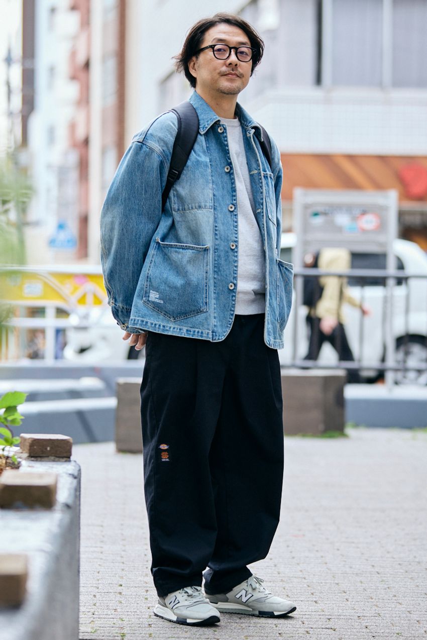 無地orロゴ？20代〜40代の“グレースウェット”攻略法を5名のコーデ好例で検証！ - 4枚目の画像