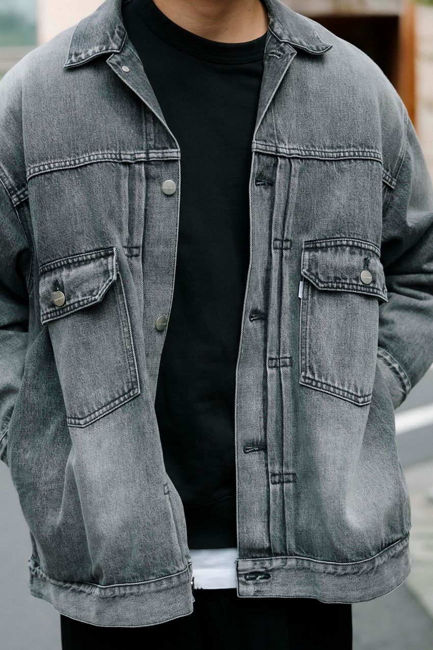 デニムは“ブラック派”な5人をスナップ！ジーンズ、Gジャン…春コーデのポイントチェック - 11枚目の画像