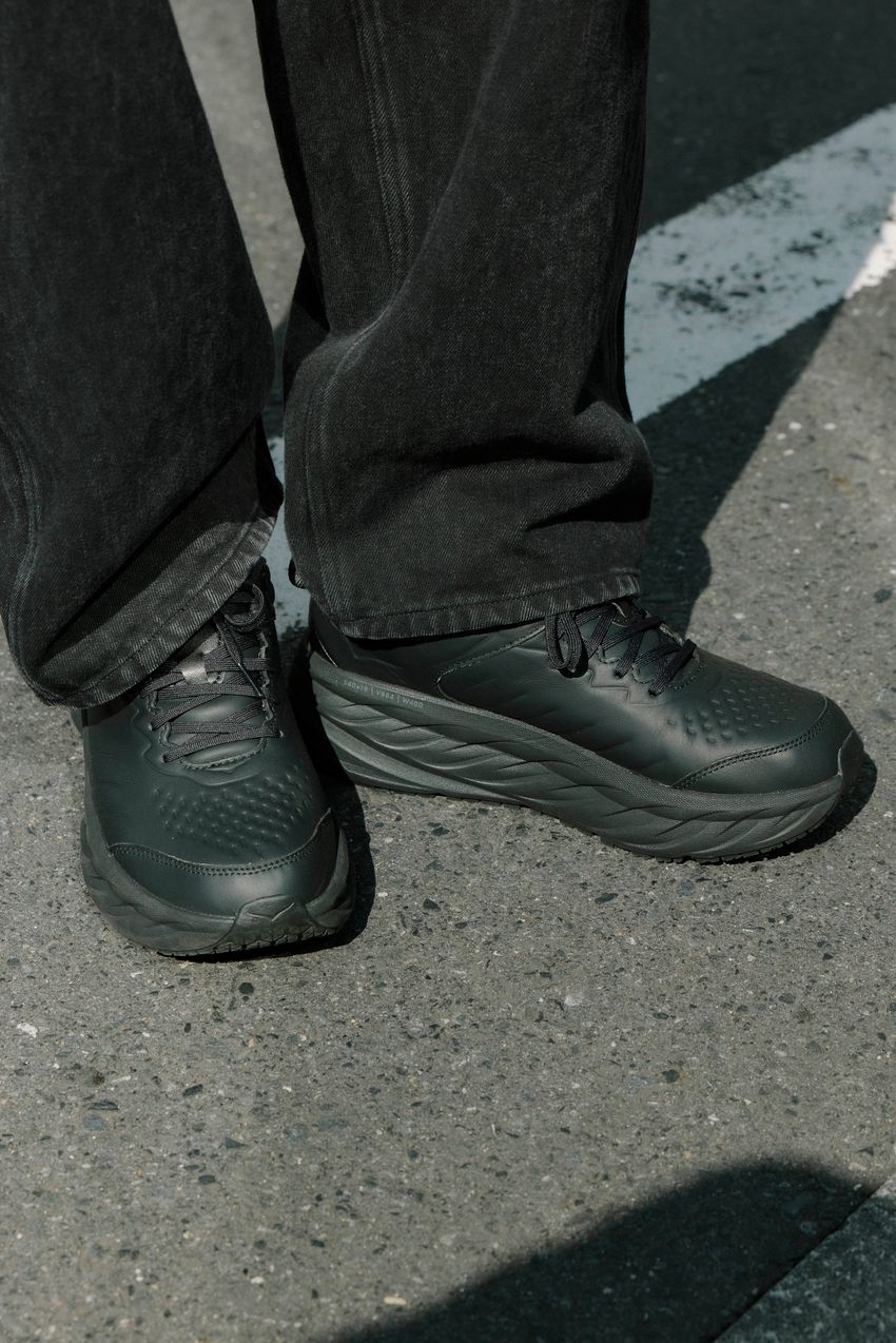 デニムは“ブラック派”な5人をスナップ！ジーンズ、Gジャン…春コーデのポイントチェック - 3枚目の画像