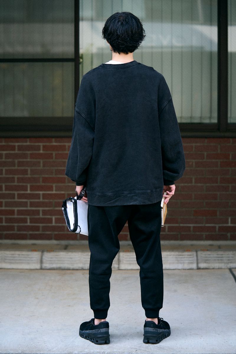 不明のカットソーコーディネート | 260405-0958-08 ハマ 4枚目の写真