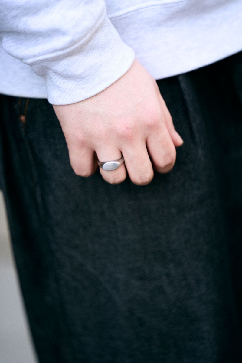 エイチビューティーアンドユースのスウェットコーディネート | 260407-1239-57 峯村亮汰 7枚目の写真