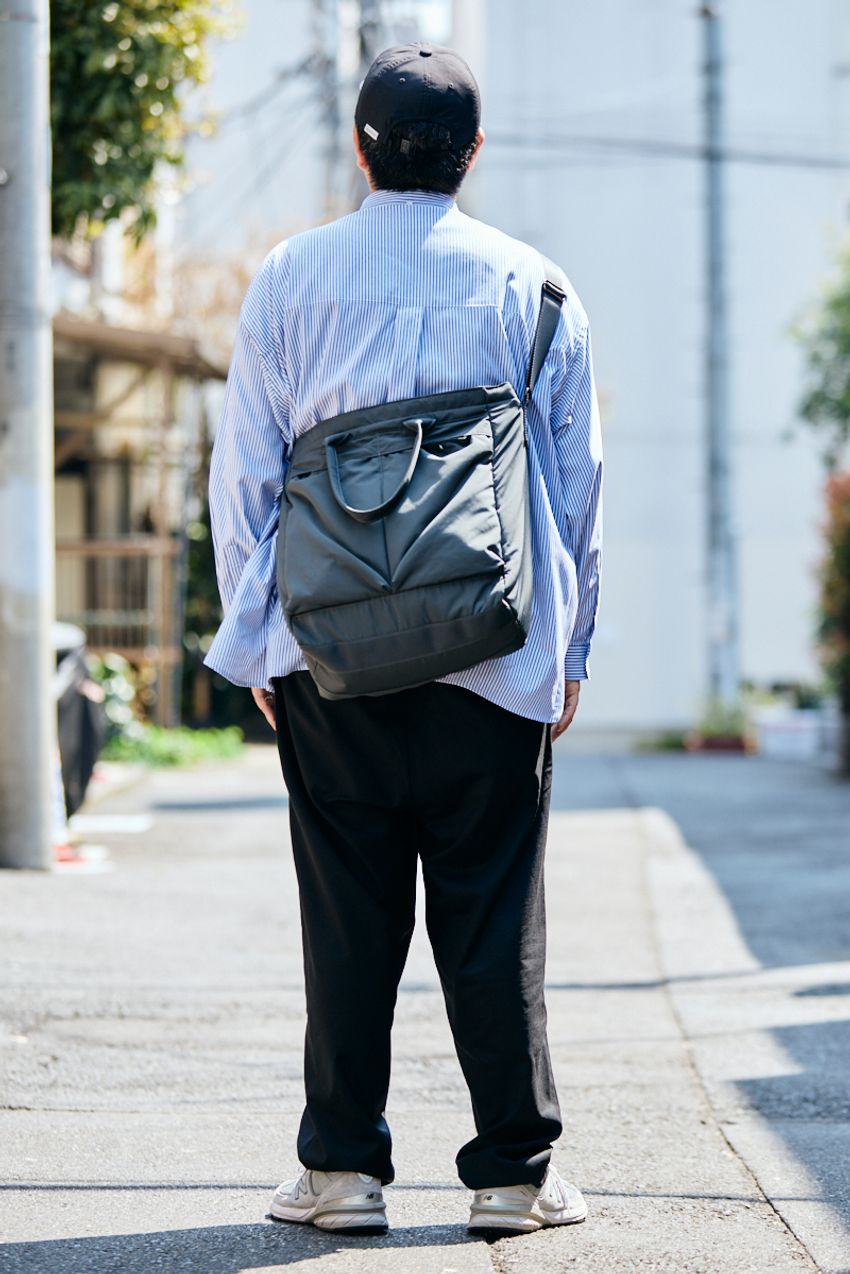 春の街角で見つけた「ユニクロ」使いの達人たち！ジャケット、デニムetc.お役立ちアイテムにフォーカス - 5枚目の画像