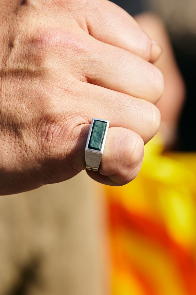 シュプリームのカットソーコーディネート | 260407-1311-30 鶴田剛也 7枚目の写真