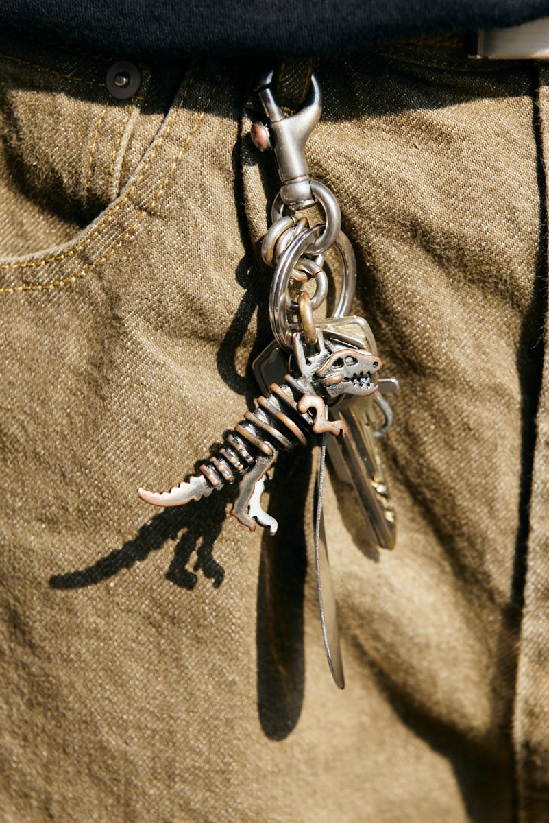 シュプリームのカットソーコーディネート | 260407-1311-30 鶴田剛也 5枚目の写真